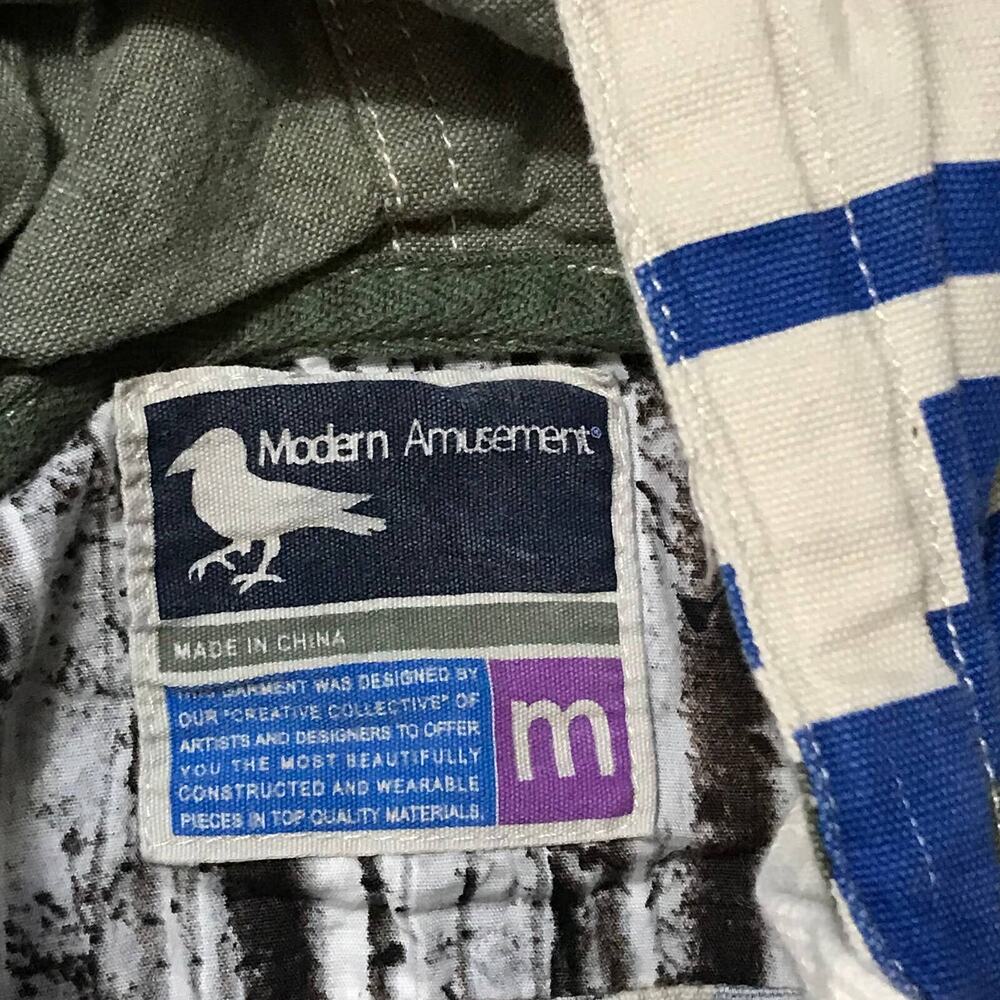 Modern Amusement Geometric Pattern Button Up Hood… - image 4